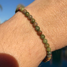 Load image into Gallery viewer, Minimalist 4mm Beads Bracelet Natural Stone Charm Bracelet for Men Women Yoga Healing Tuquoise Black Tourmaline Bracelet Gift