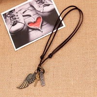 Load image into Gallery viewer, genuine leather male necklace 2019 high quality handmade cowhide men pendent retro charming jewelry resizable
