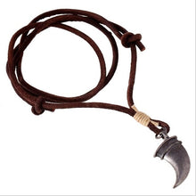 Load image into Gallery viewer, genuine leather male necklace 2019 high quality handmade cowhide men pendent retro charming jewelry resizable