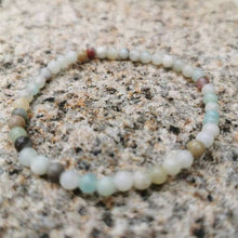 Load image into Gallery viewer, Minimalist 4mm Beads Bracelet Natural Stone Charm Bracelet for Men Women Yoga Healing Tuquoise Black Tourmaline Bracelet Gift