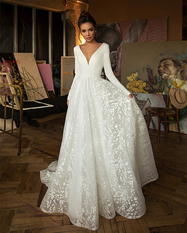 White Stain Tulle A Line Wedding Dress Sexy Deep V Neck Bride Wedding McManus Family Jewelery White Stain Tulle A Line Wedding Dress Sexy Deep V Neck Bride Wedding McManus Family Jewelery