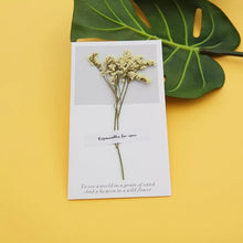 Load image into Gallery viewer, MissYe Store 1pcs Birthday Dried real Flowers Invitations Postcards DIY Wedding Party Festival Greeting Card Decoration